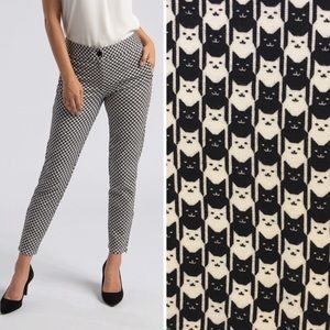 Betabrand Skinny Leg Cigarette Pants Cats Tooth Pattern